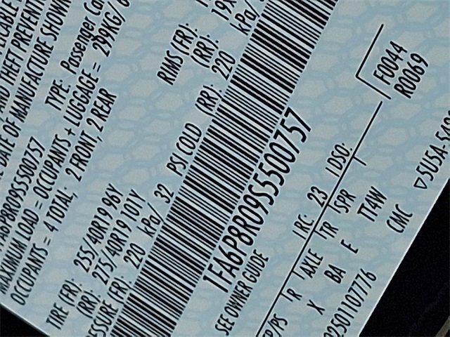 Used 2025 Ford Mustang Dark Horse image 38