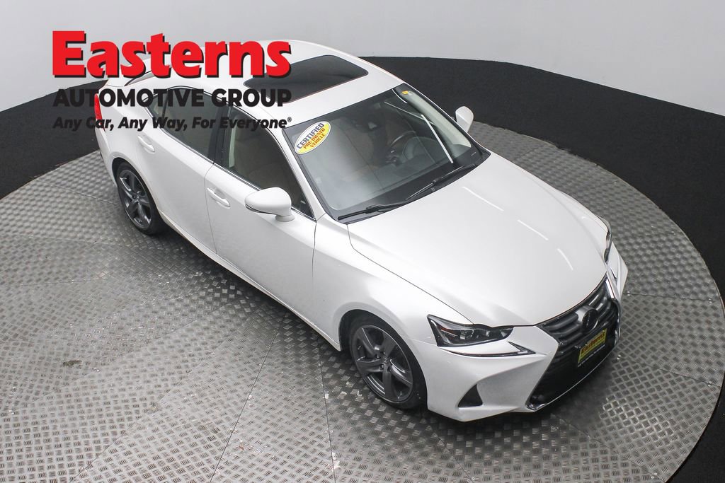 Used 2018 Lexus IS 300 AWD w/ Comfort Package image 3