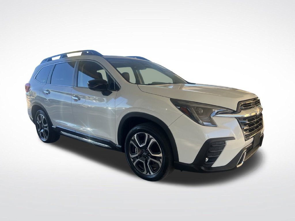 Used 2024 Subaru Ascent Touring AWD/4WD image 3