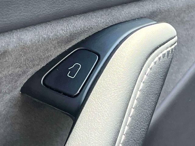 Used 2023 Tesla Model Y Long Range image 26