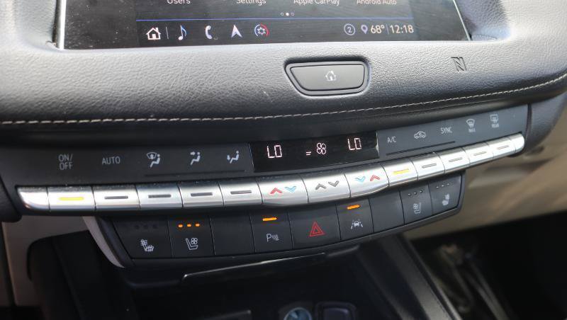 Used 2020 Cadillac XT4 Premium Luxury AWD/4WD image 13