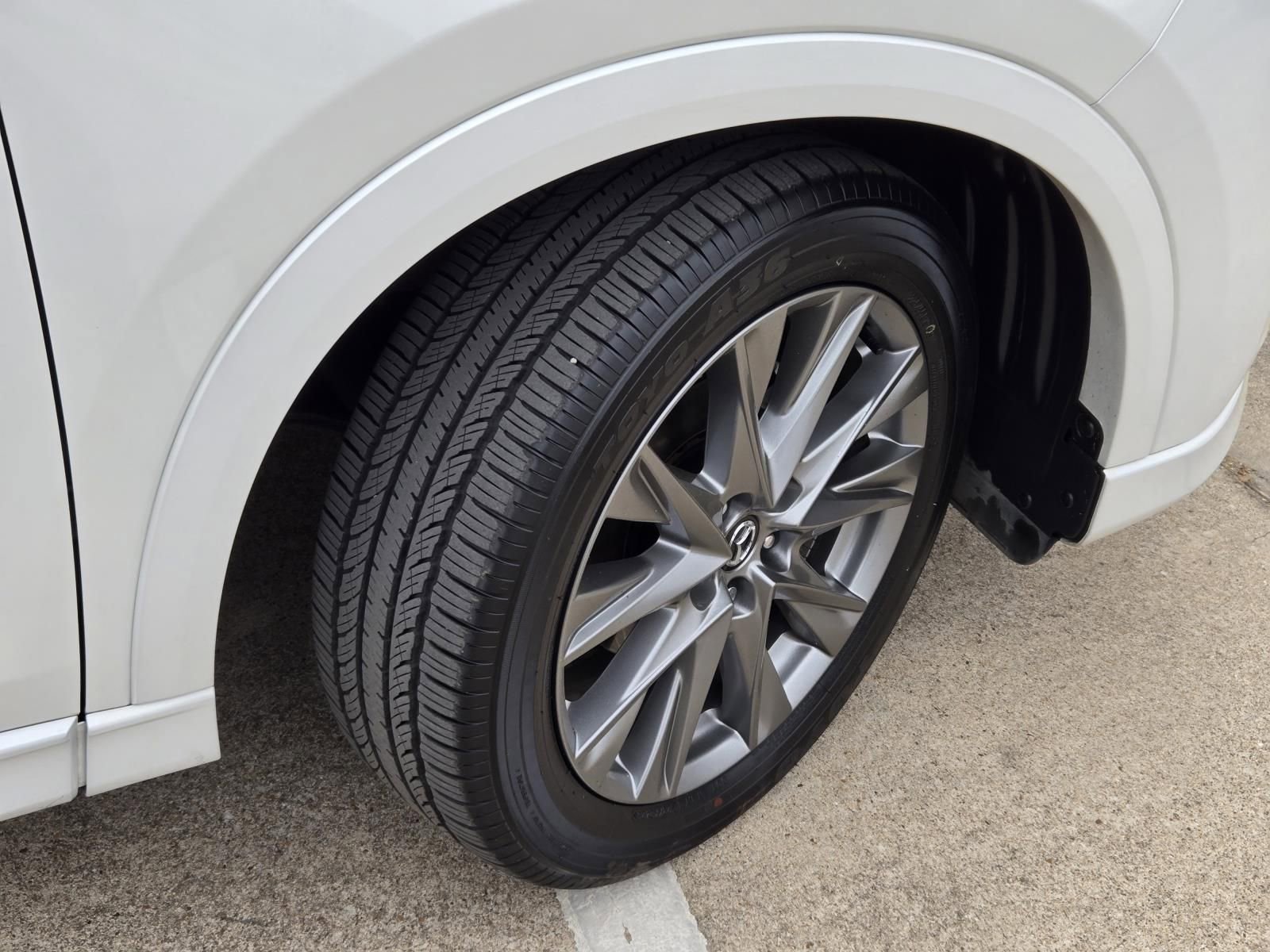 Certified 2025 MAZDA CX-5 AWD 2.5 S w/ Premium Plus Pkg image 6