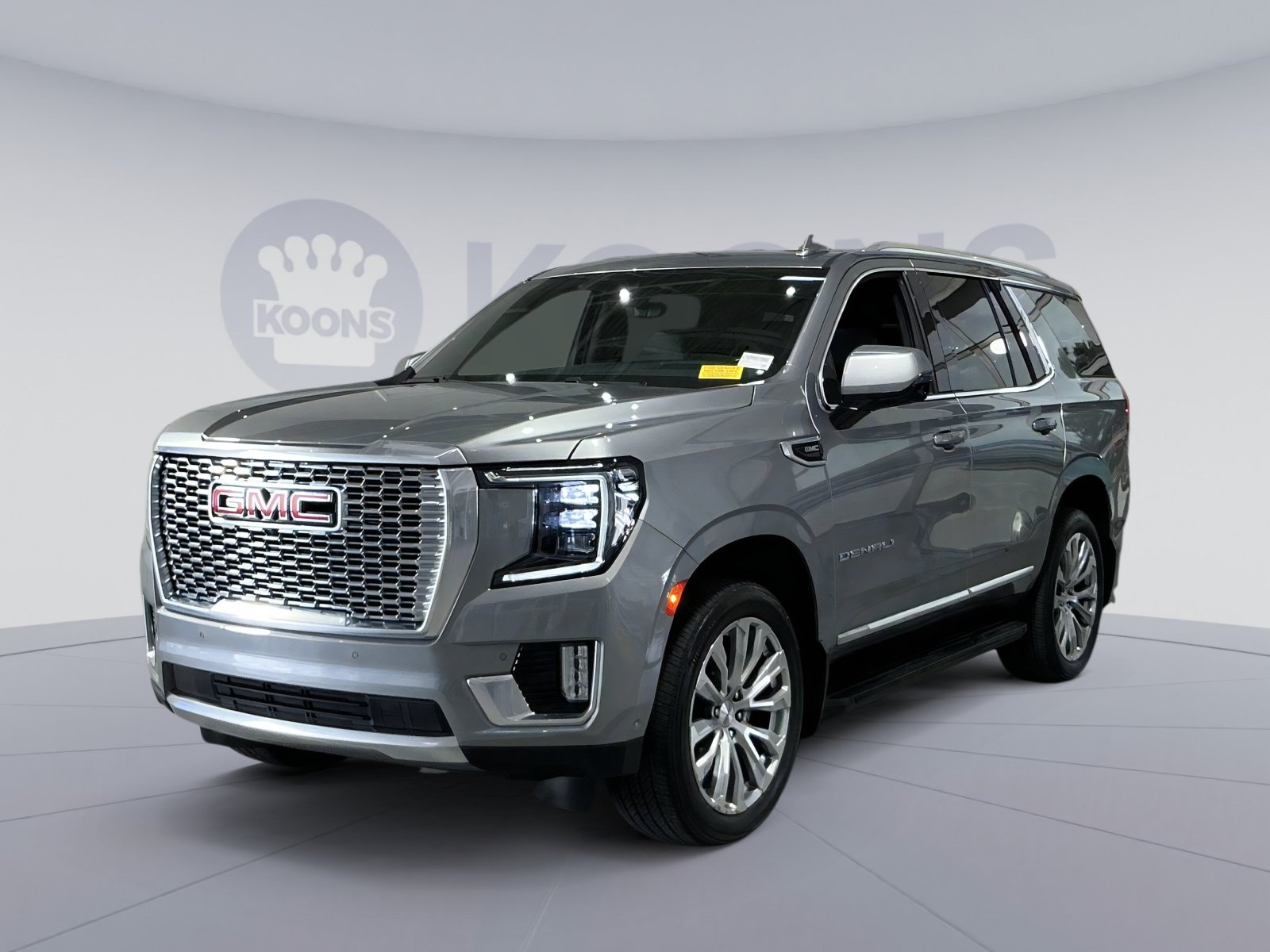 Used 2024 GMC Yukon Denali w/ Advanced Technology Package AWD/4WD image 1