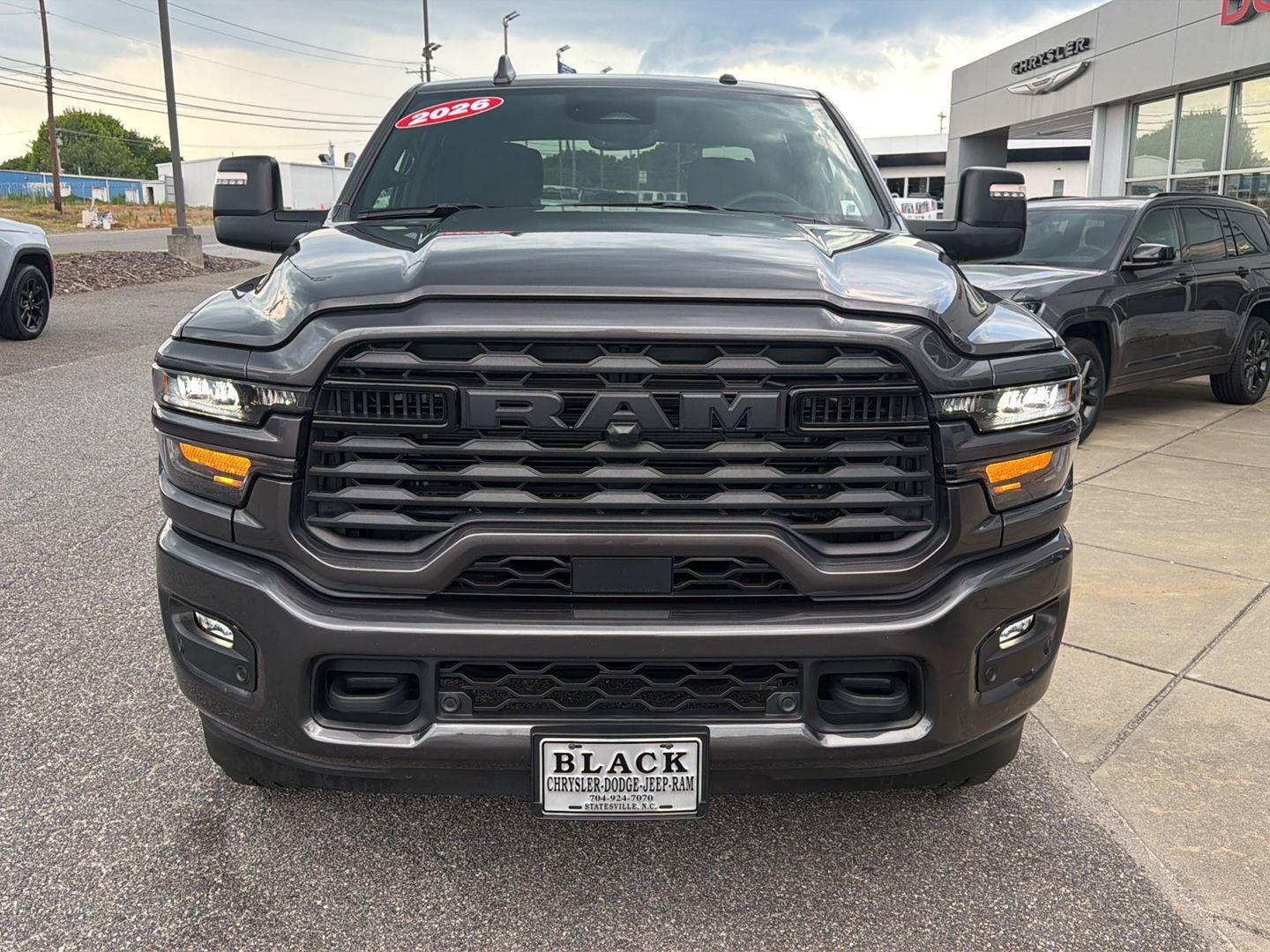 Used 2026 RAM 2500 Big Horn AWD/4WD image 2