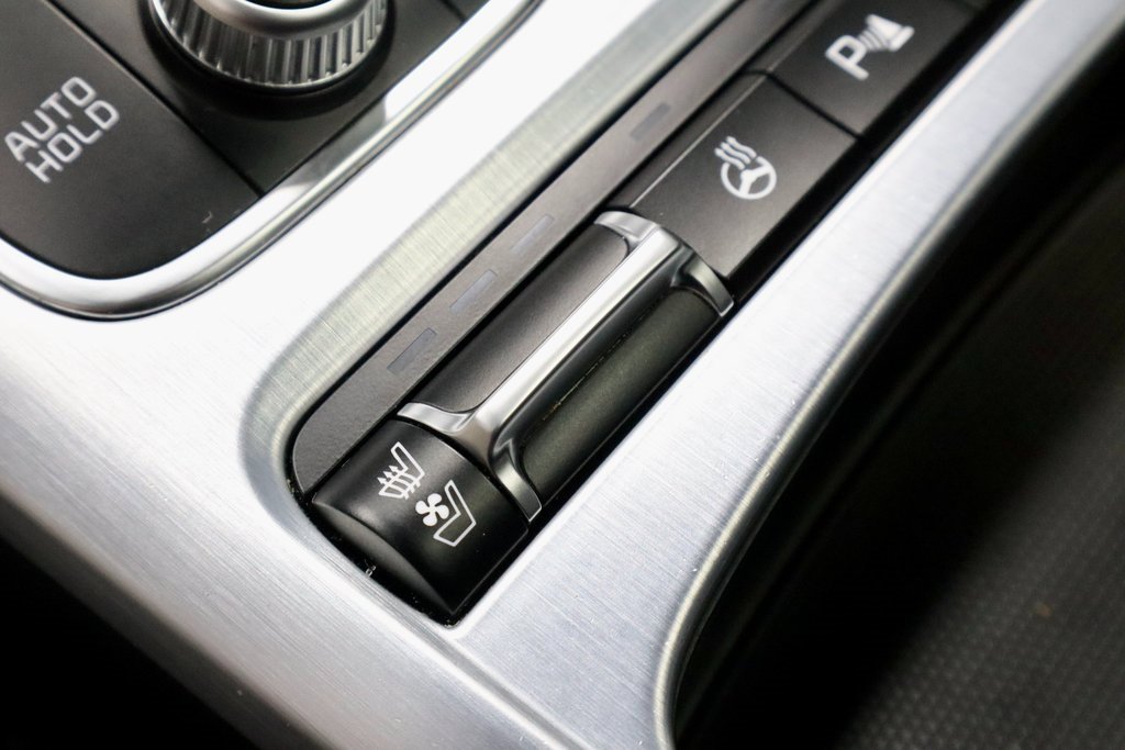 Used 2023 Kia Stinger GT2 image 5