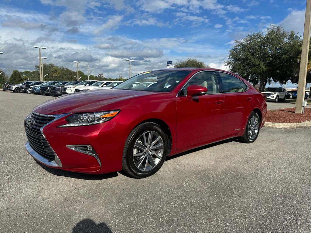 Used 2017 Lexus ES 300h image 13