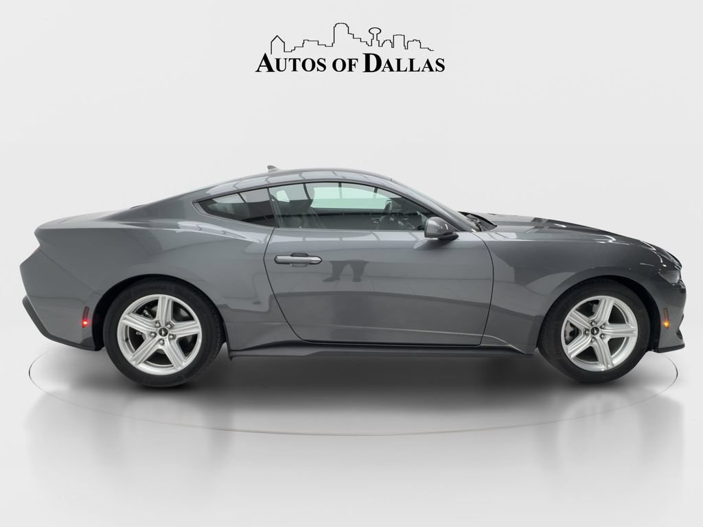 Used 2026 Ford Mustang Premium RWD image 7