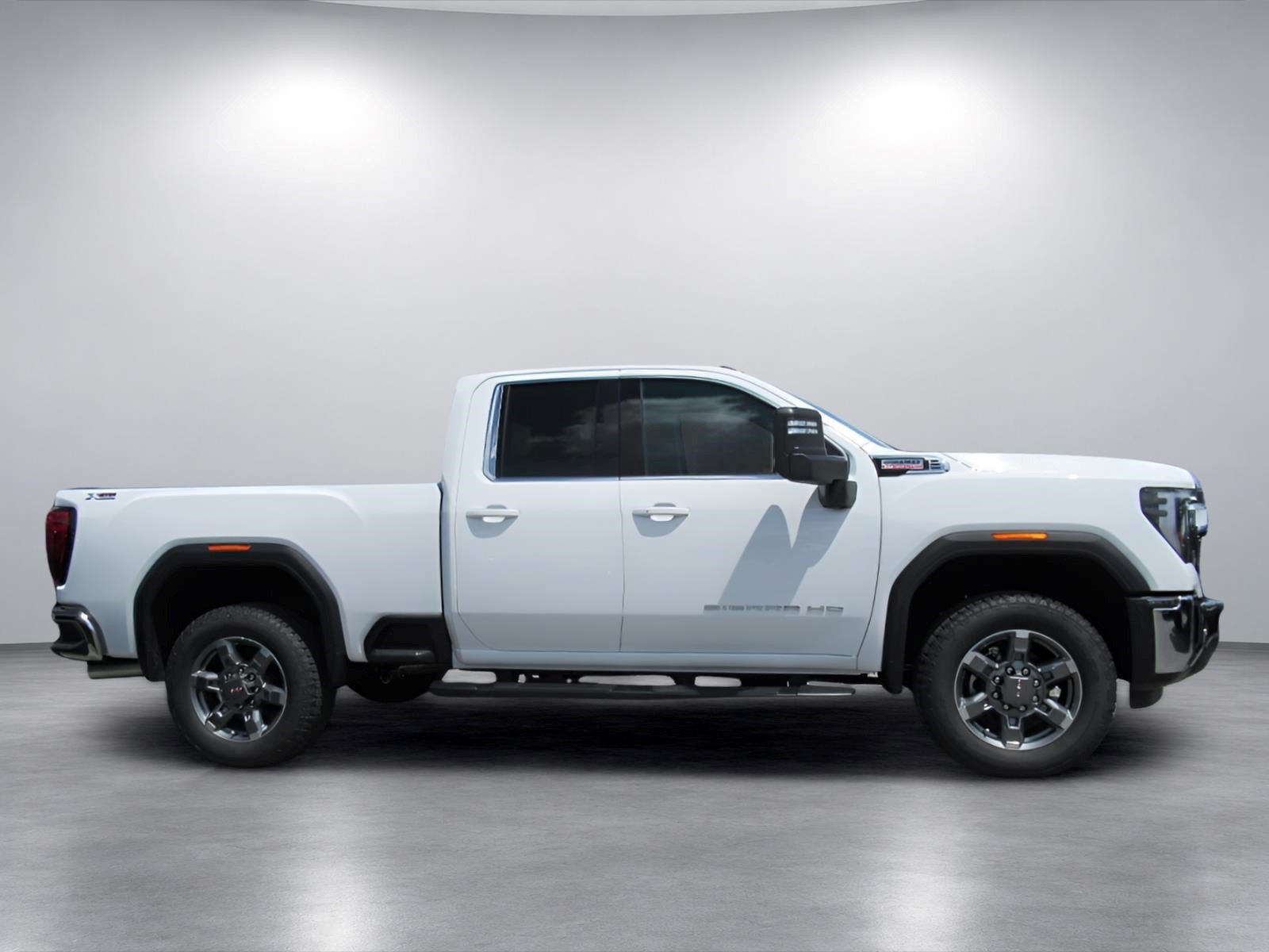 New 2026 GMC Sierra 2500 SLE w/ SLE Value Package; AWD/4WD image 2