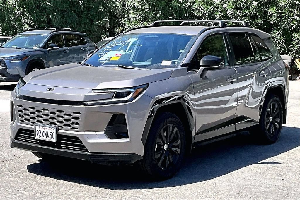 Certified 2026 Toyota RAV4 SE AWD/4WD image 3