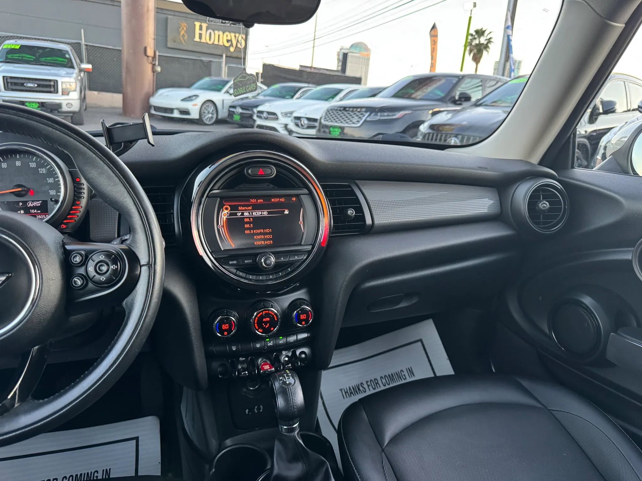 Used 2017 MINI Cooper 2-Door Hardtop image 20