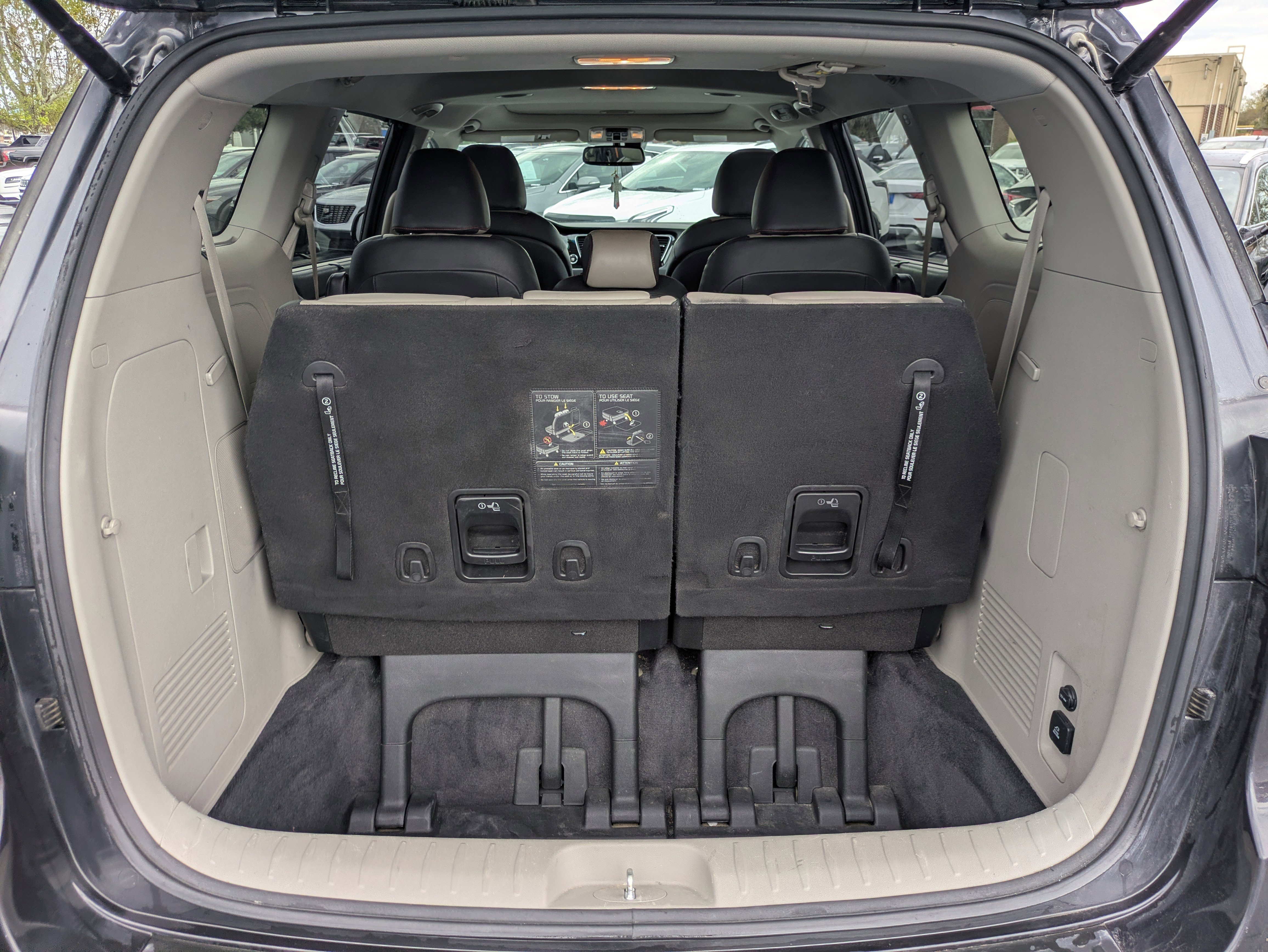 Used 2020 Kia Sedona SX image 7