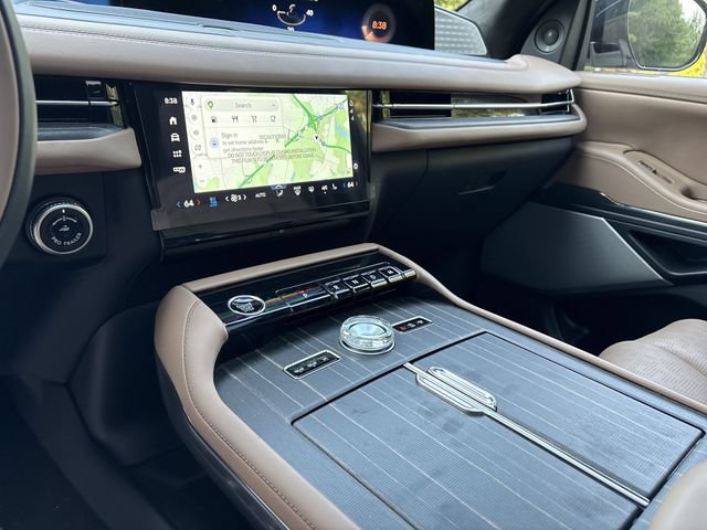 New 2027 Lincoln Navigator Black Label AWD/4WD image 20
