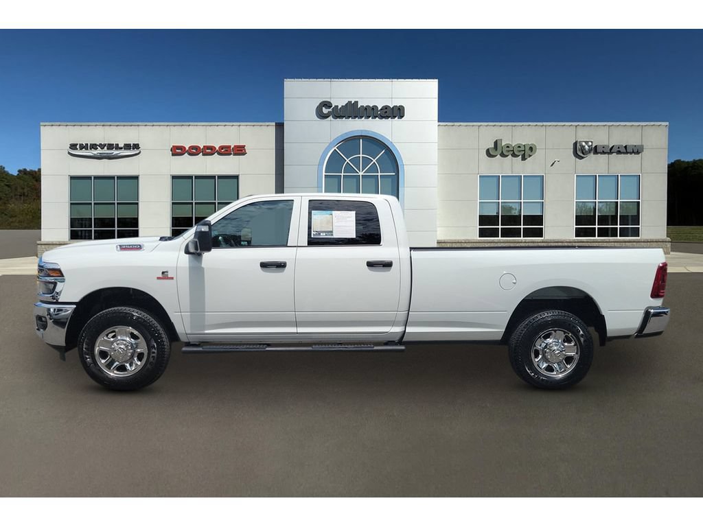 Used 2025 RAM 3500 Tradesman AWD/4WD image 6
