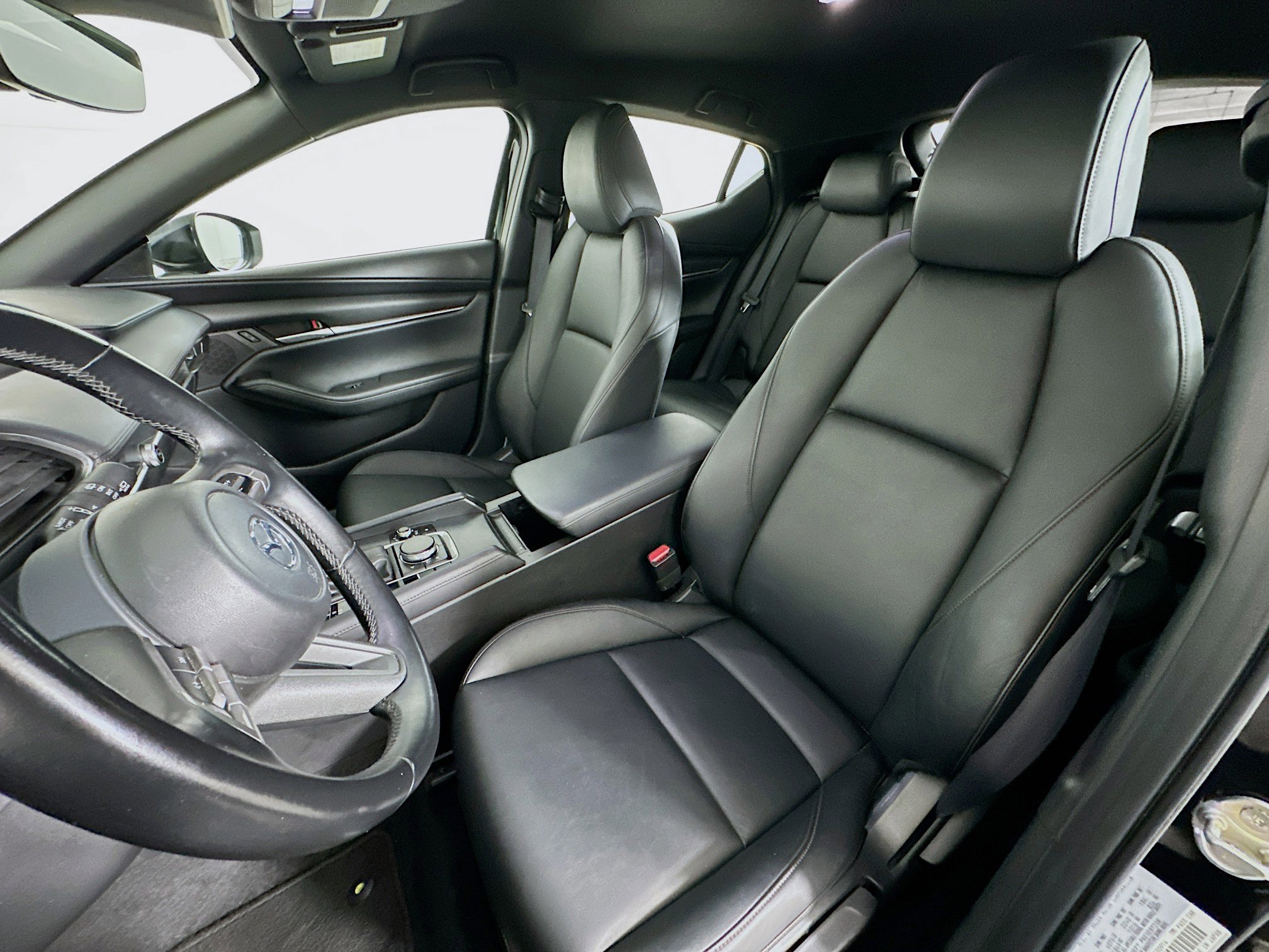 Used 2022 MAZDA MAZDA3 s image 13