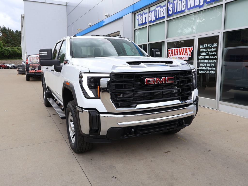 New 2026 GMC Sierra 3500 Pro AWD/4WD image 2