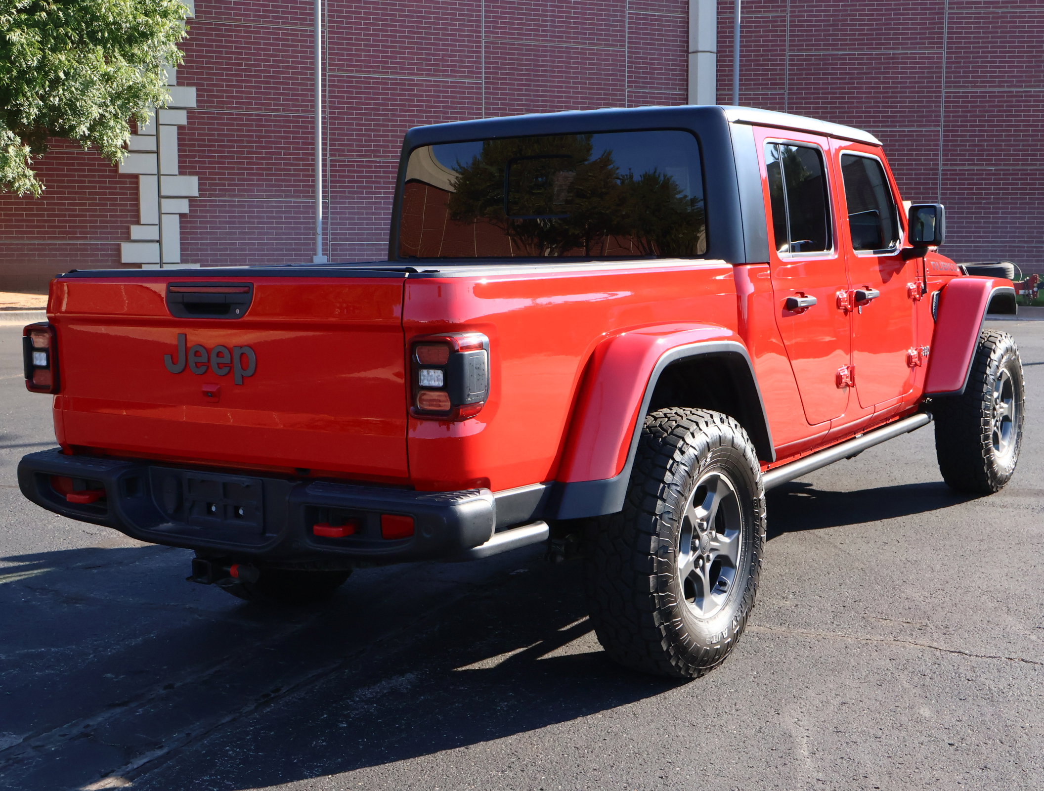Used 2020 Jeep Gladiator Rubicon image 32