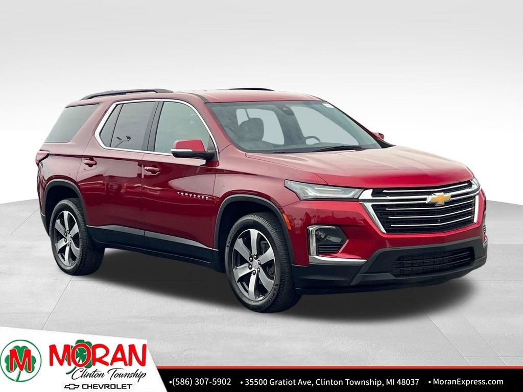 Certified 2022 Chevrolet Traverse LT w/ LT Premium Package FWD image 8