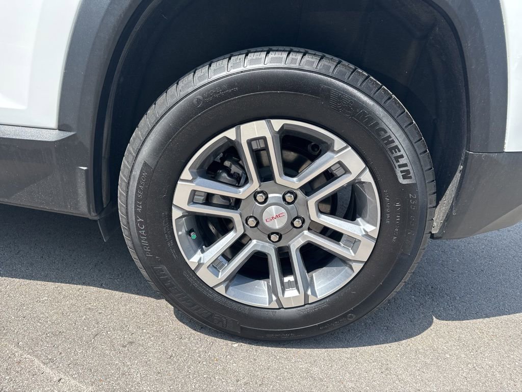 Used 2025 GMC Terrain Elevation AWD/4WD image 30