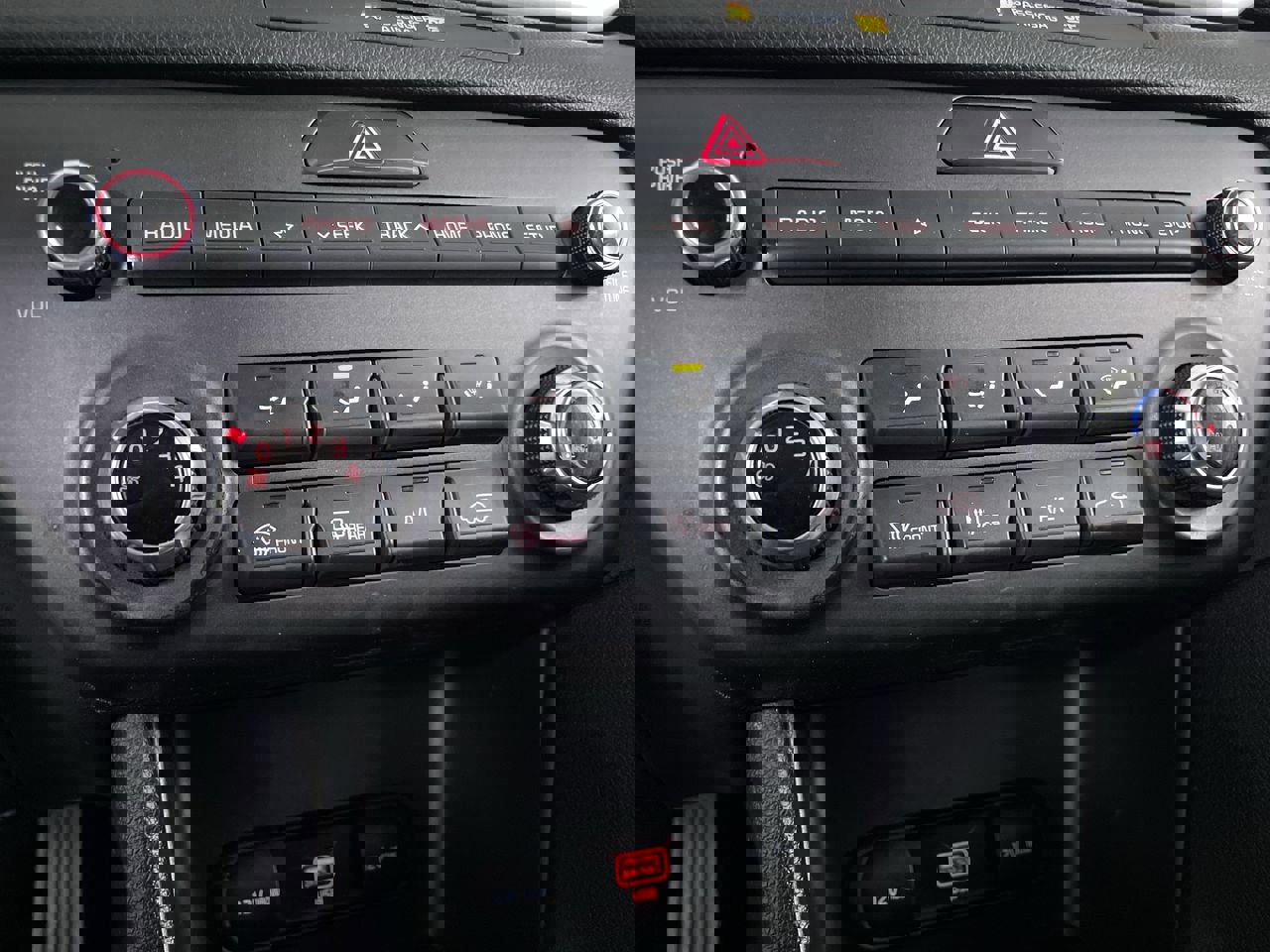 Used 2022 Kia Sportage LX image 16