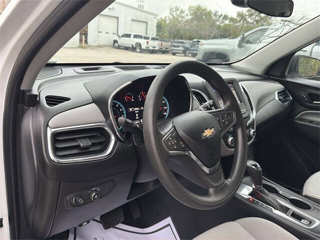Used 2020 Chevrolet Equinox LS image 10