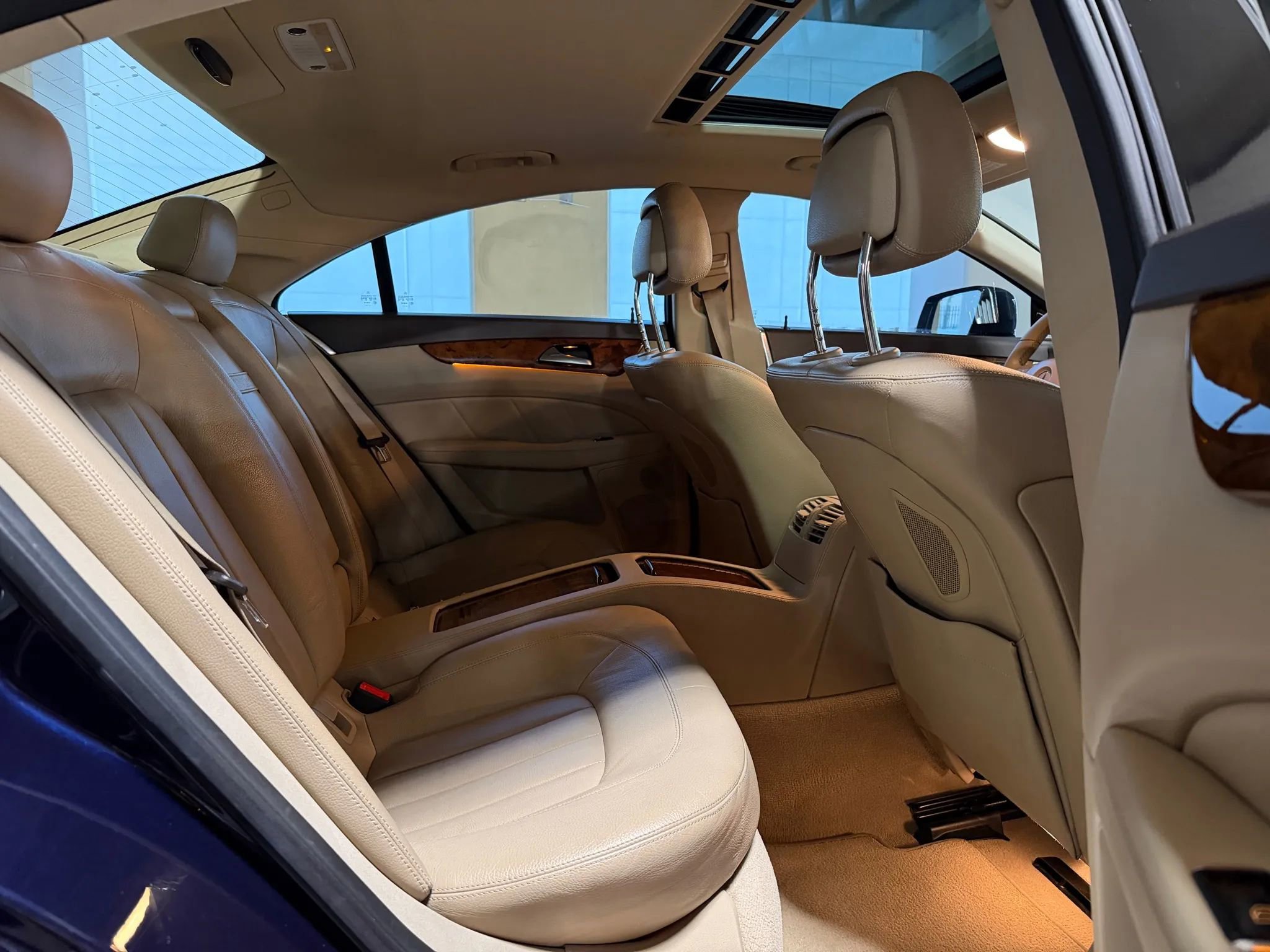 Used 2012 Mercedes-Benz CLS 550 image 19