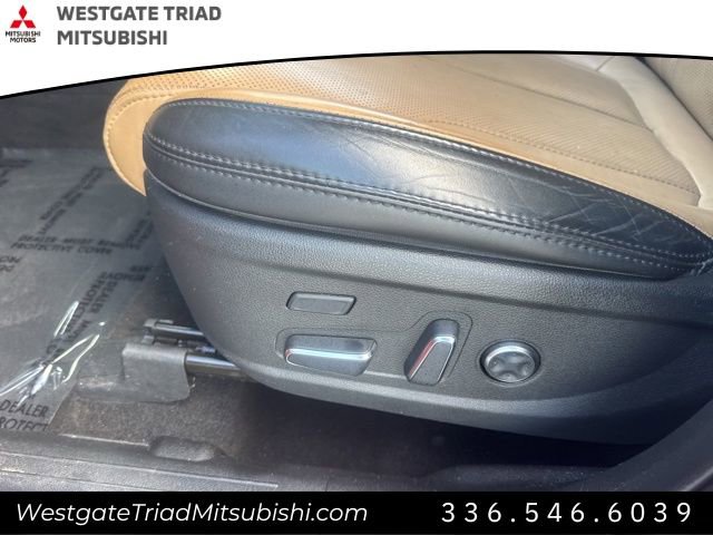 Used 2023 Hyundai Santa Fe Calligraphy image 14