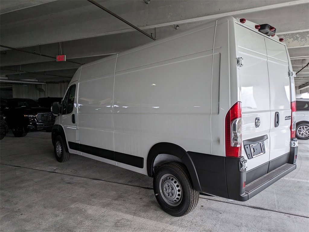 New 2025 RAM ProMaster 2500 w/ Convenience Group image 7