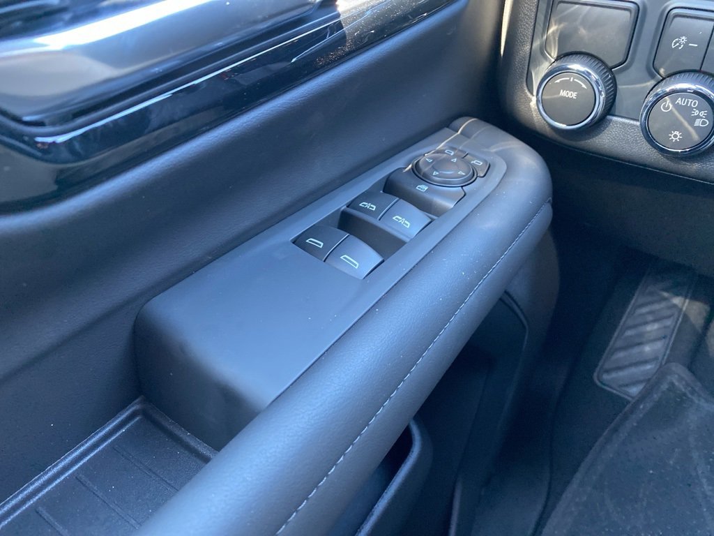 New 2026 Chevrolet Tahoe LS image 30