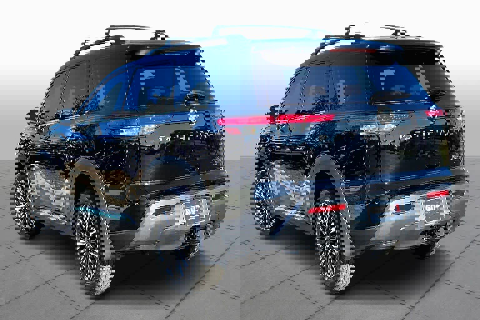 New 2026 Nissan Pathfinder Platinum image 12