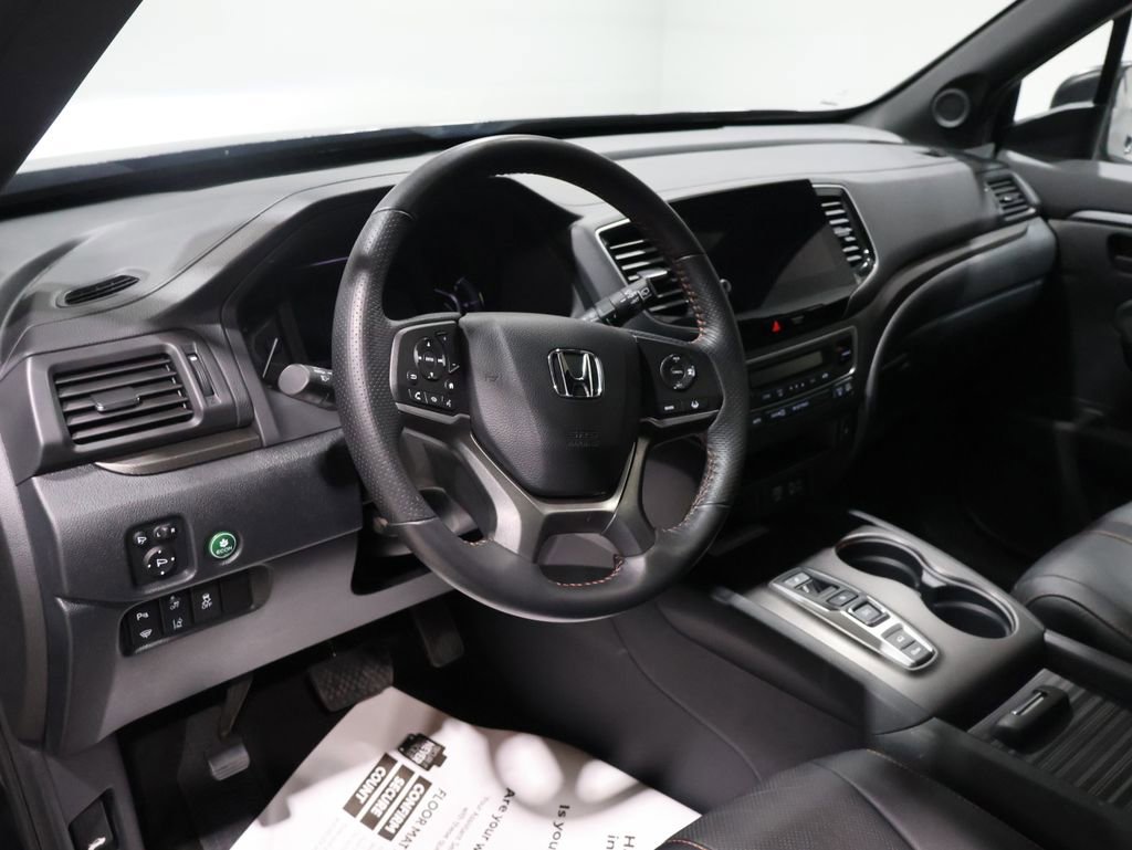 Used 2023 Honda Passport TrailSport image 15