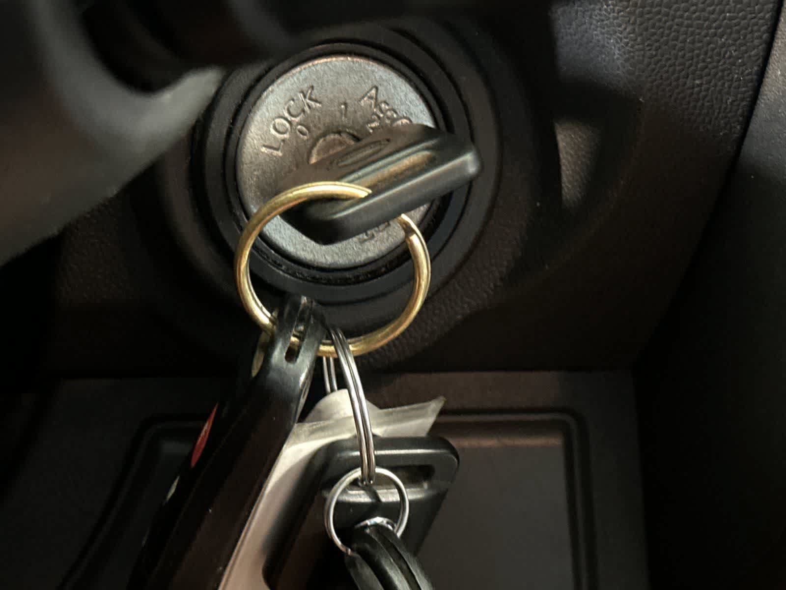 Used 2012 Nissan Frontier SV RWD image 27