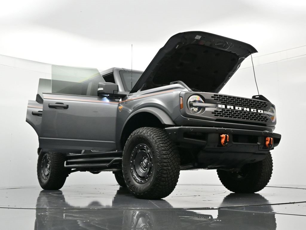 Certified 2024 Ford Bronco Badlands image 49