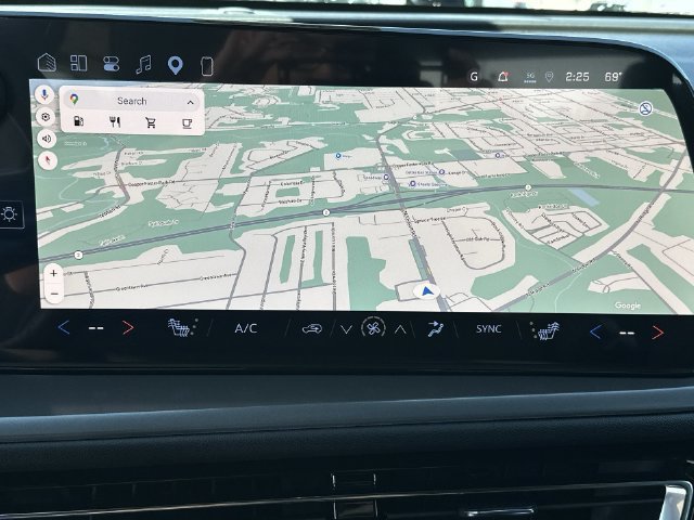 New 2027 Chevrolet Traverse LT FWD image 26