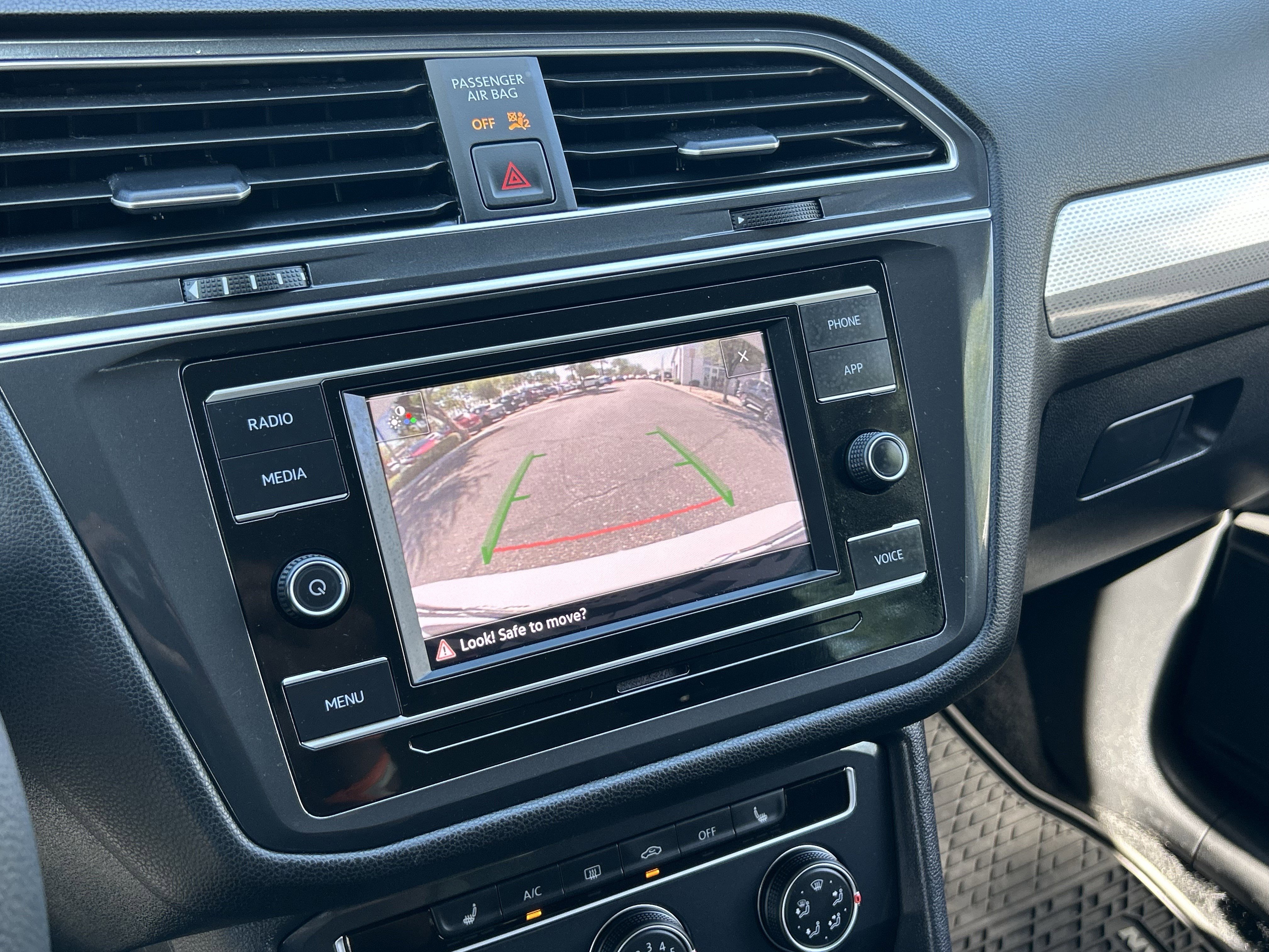 Used 2023 Volkswagen Tiguan S FWD image 22