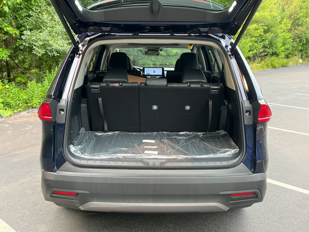 New 2026 Toyota Grand Highlander AWD image 10