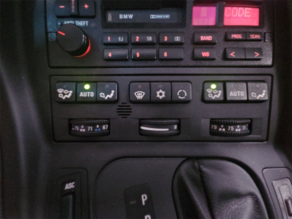 Used 1995 BMW 840Ci image 17