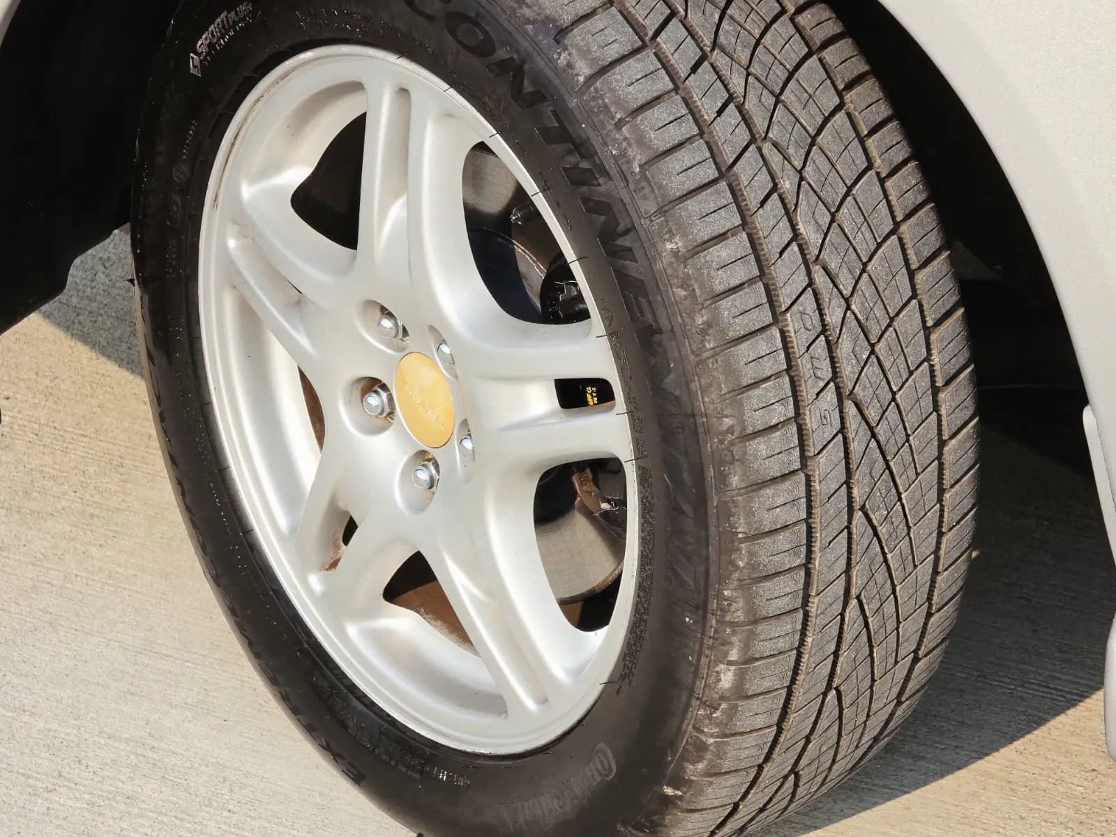 Used 2002 Subaru Impreza WRX Sedan AWD/4WD image 15