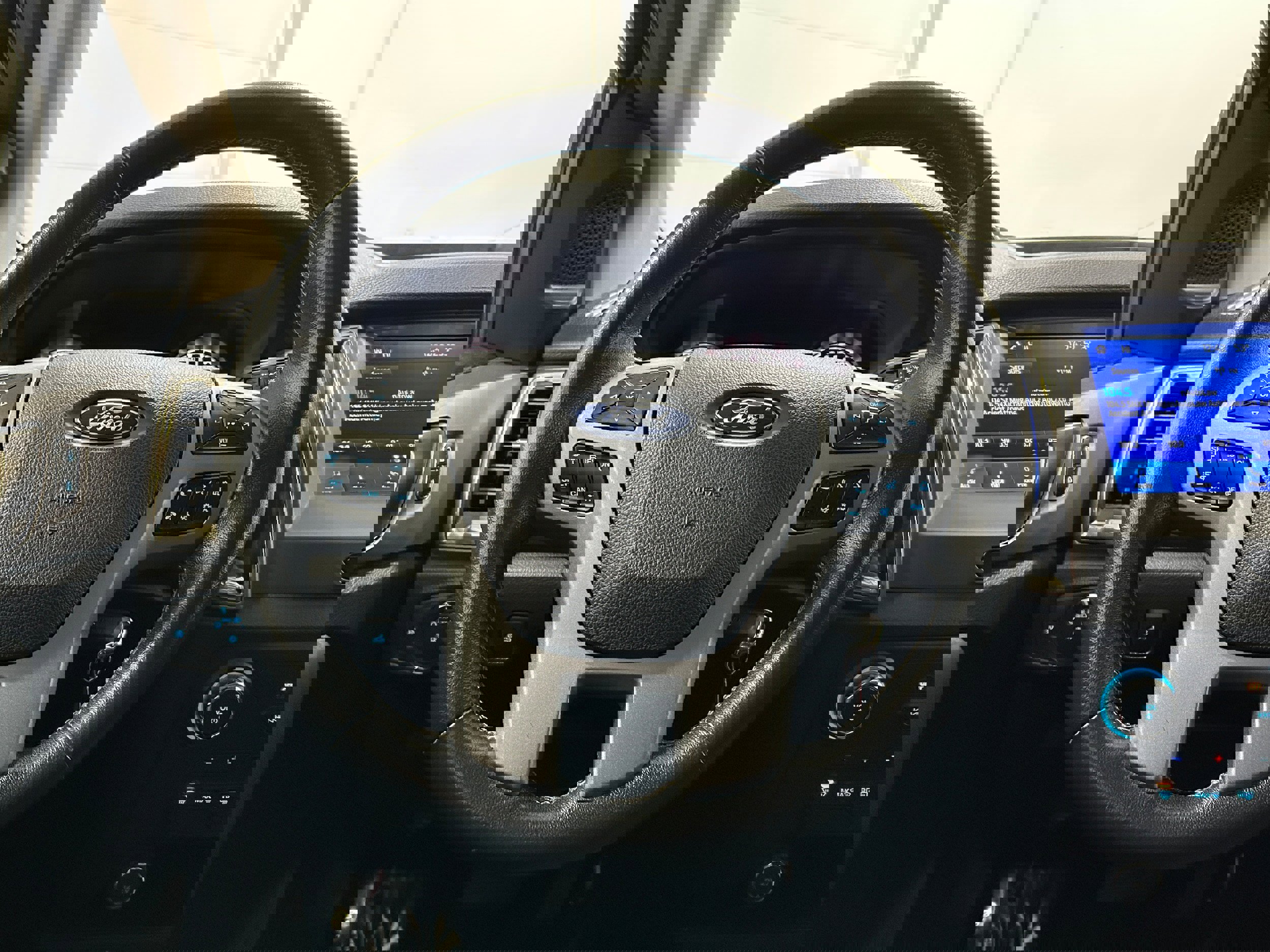 Used 2021 Ford Ranger XLT w/ Equipment Group 301A Mid AWD/4WD image 12