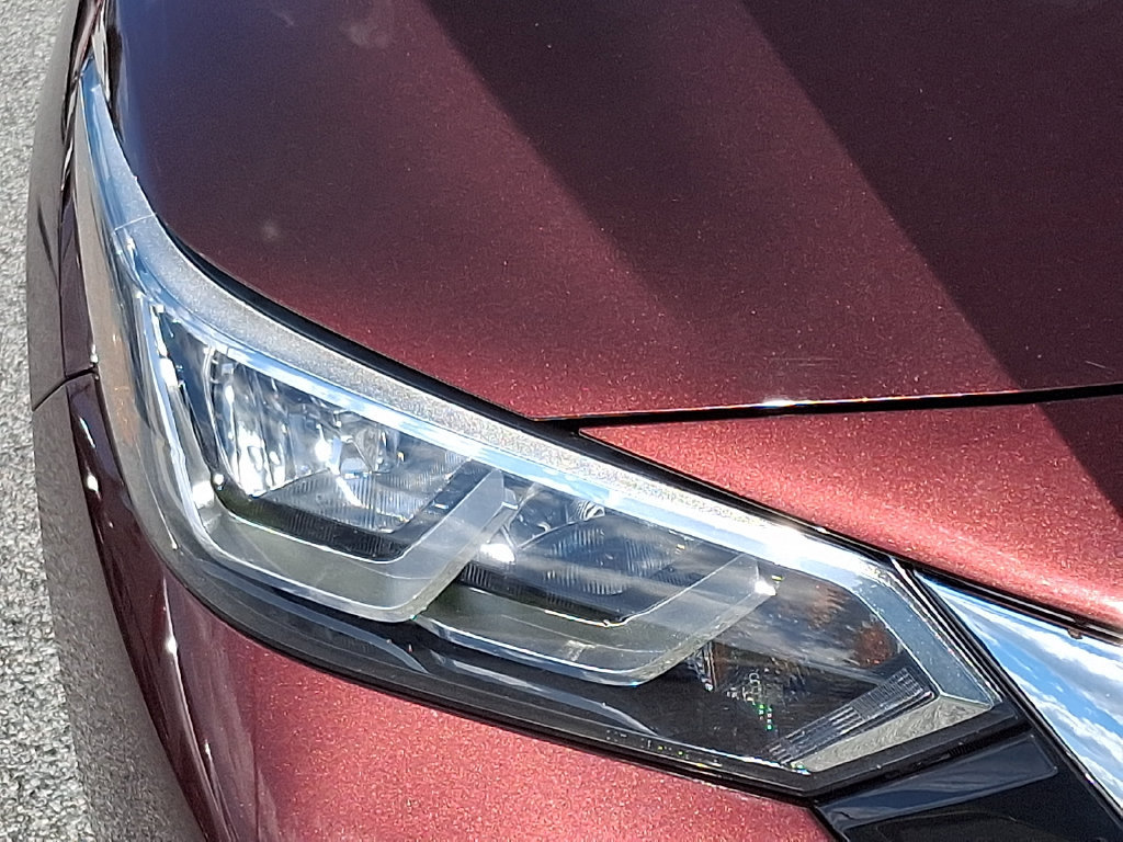 Used 2020 Nissan Sentra SV w/ Trunk Package FWD image 9
