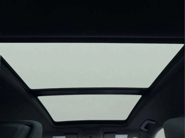 Certified 2021 Audi Q3 2.0T Premium w/ Convenience Package AWD/4WD image 17