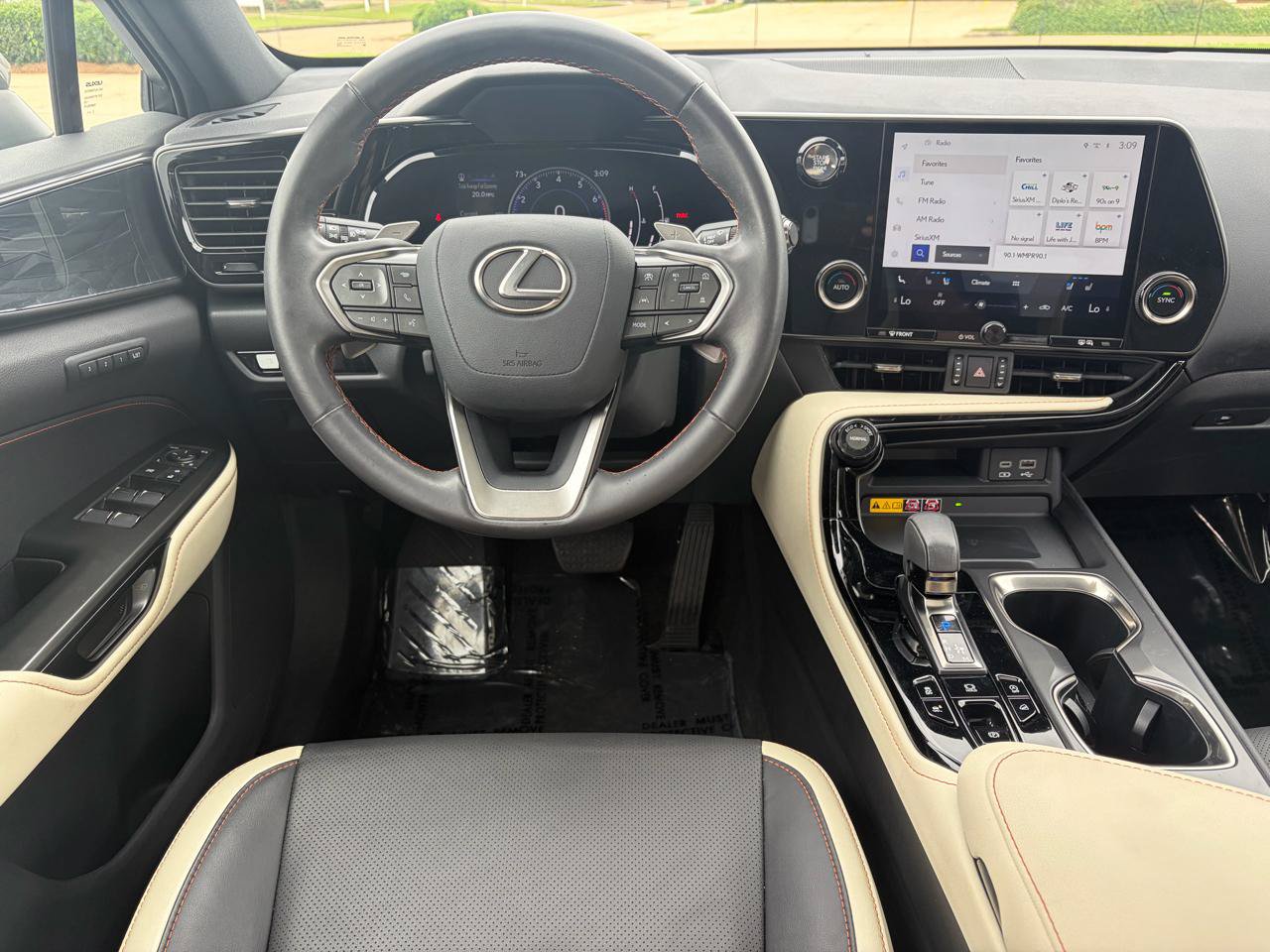 Used 2023 Lexus NX 350 AWD image 17