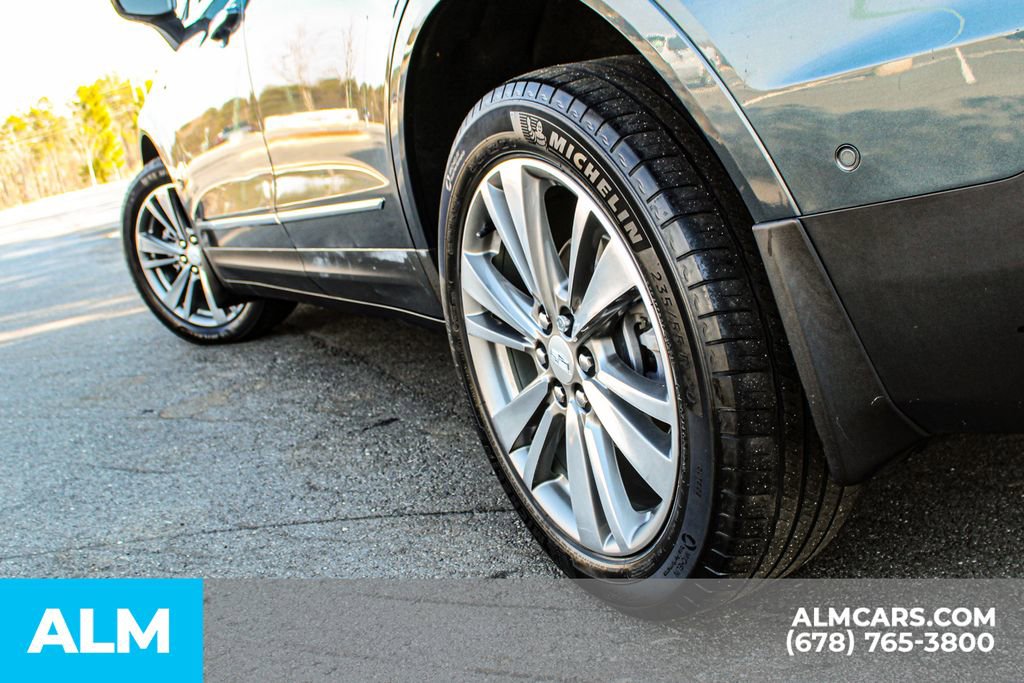 Used 2021 Cadillac XT5 Premium Luxury image 11