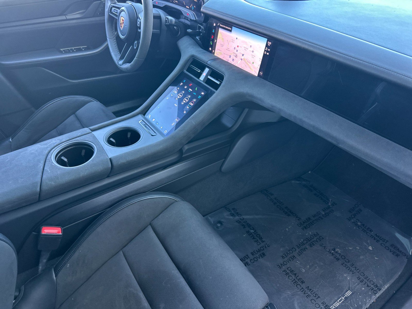 Certified 2022 Porsche Taycan GTS image 15