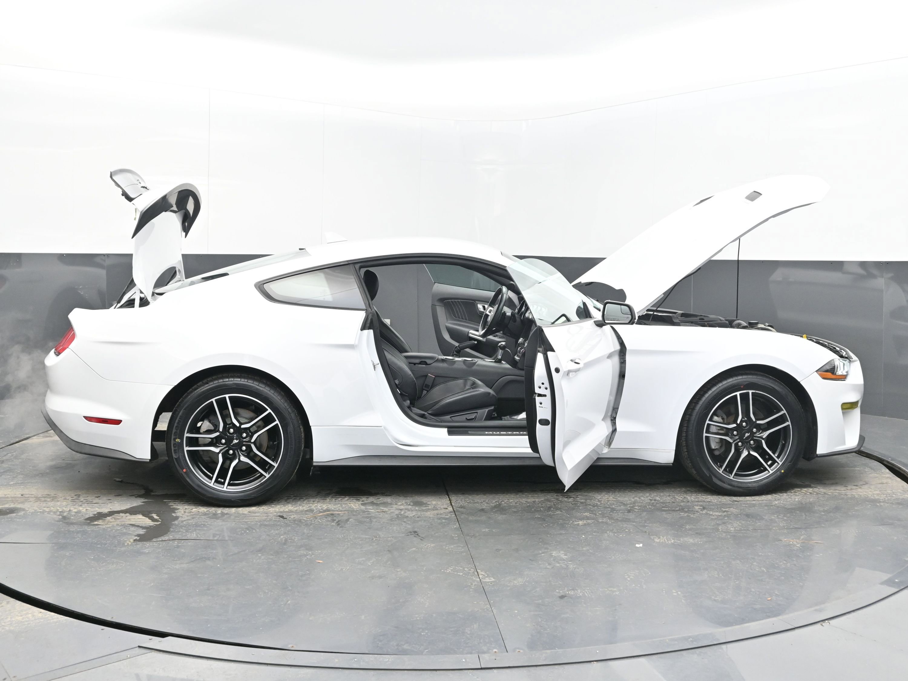 Used 2020 Ford Mustang Premium image 42