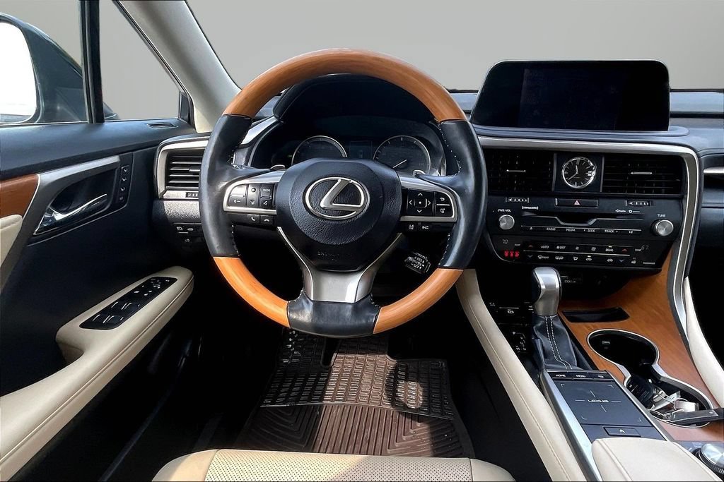 Used 2022 Lexus RX 350 FWD w/ Premium Package image 7