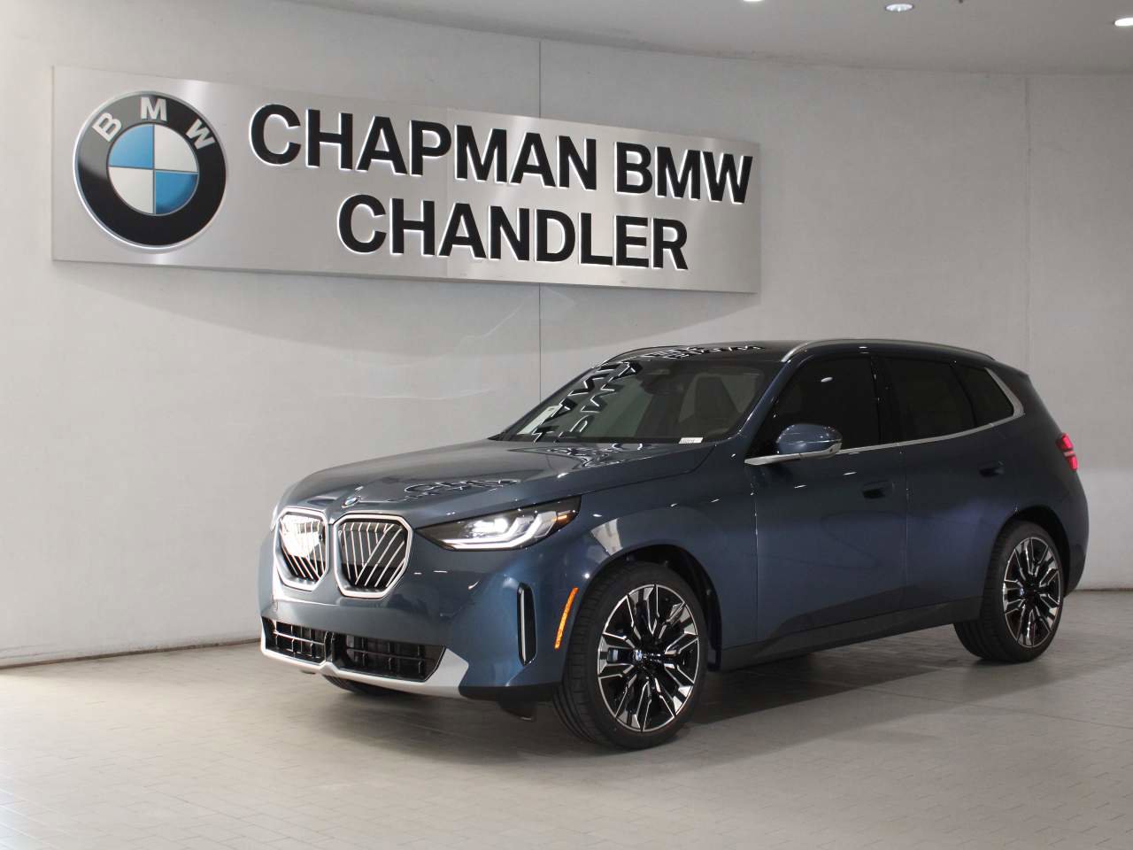 Certified 2025 BMW X3 xDrive30i w/ Premium Package AWD/4WD image 1