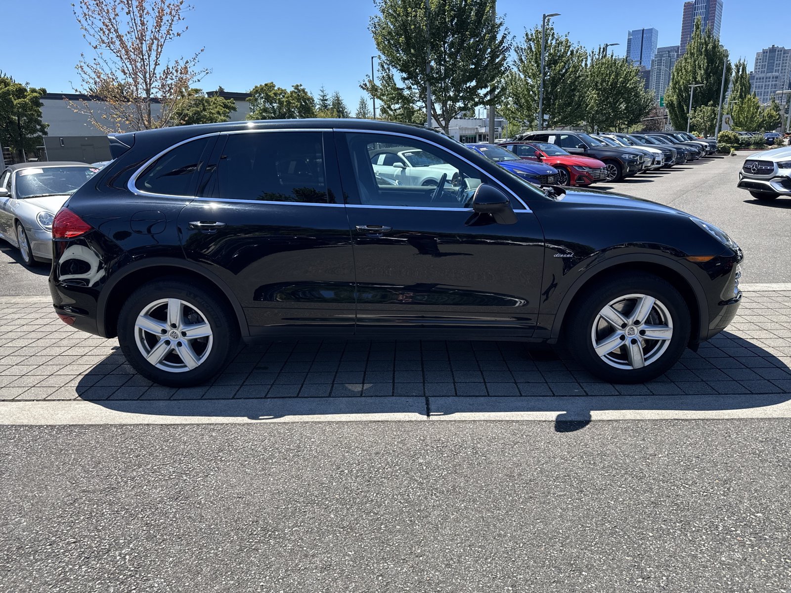 Used 2013 Porsche Cayenne Diesel AWD/4WD image 4