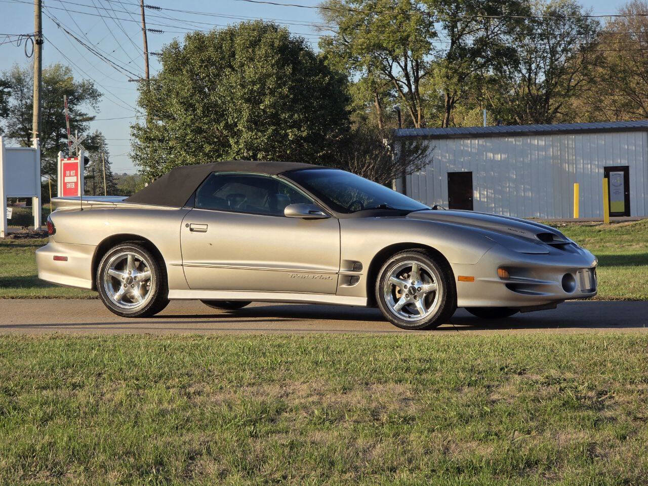 Used 2002 Pontiac Firebird Trans Am image 9