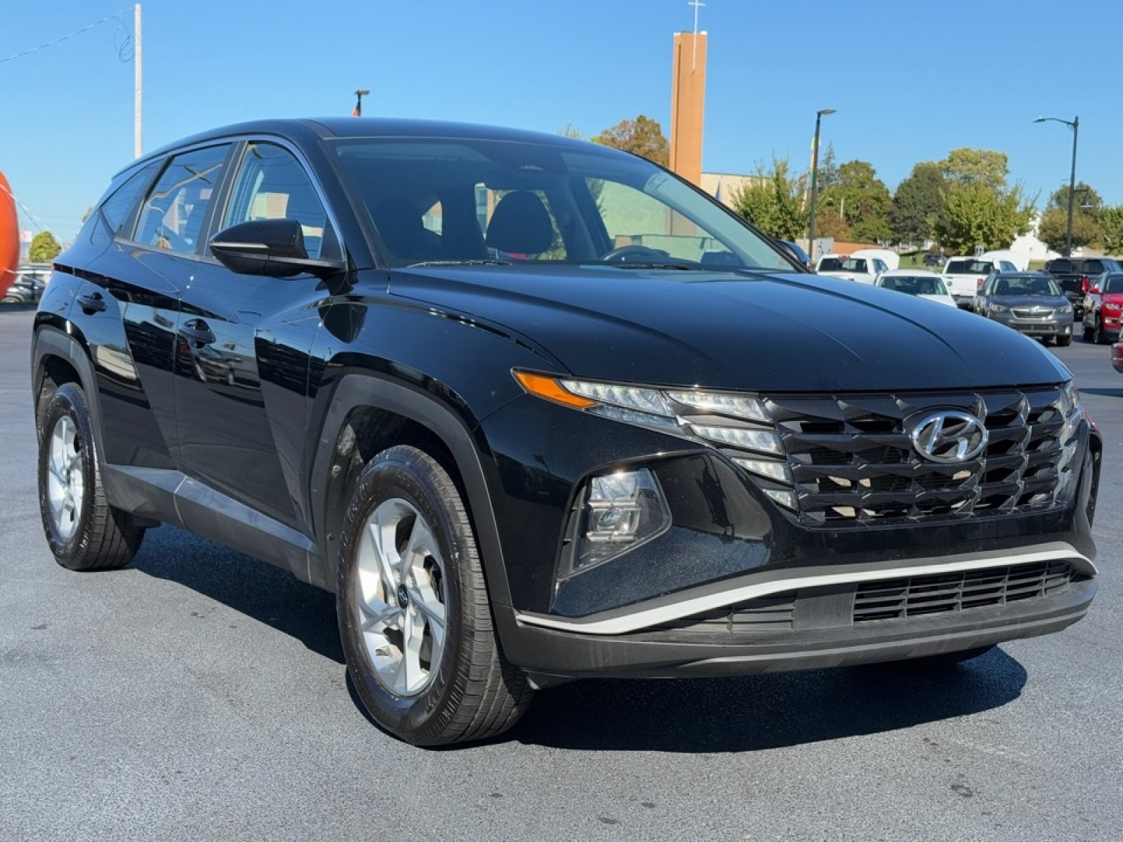 Used 2022 Hyundai Tucson SE AWD/4WD image 2