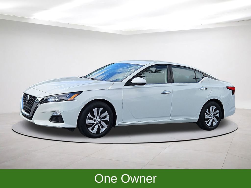 Used 2022 Nissan Altima 2.5 S FWD image 3